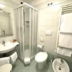 Garden Ξενοδοχείο 4*