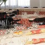 Ξενοδοχείο Garden 4*