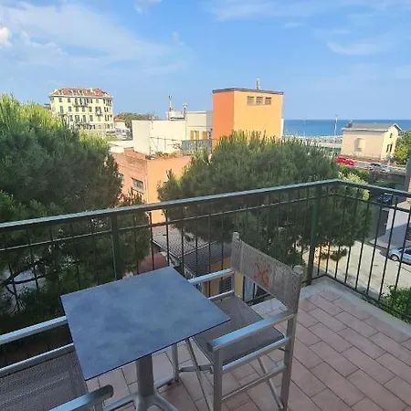 Szálloda Garden 4*