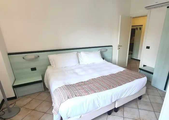 Garden 4*