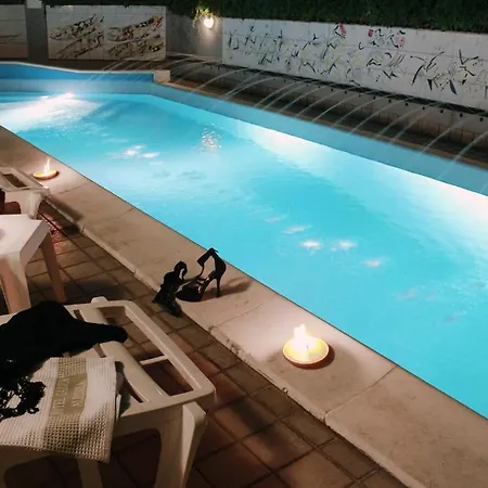 Garden Hotel