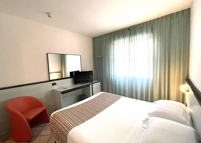 Garden Hotel