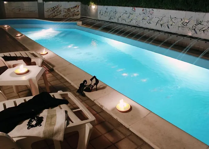 Garden Hotel